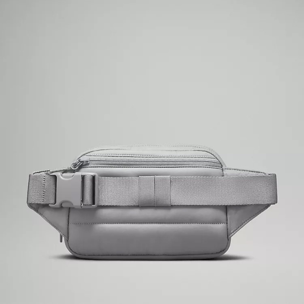 Lululemon Everywhere Belt Bag Large 2L Wunder Puff - Picture 3 of 8